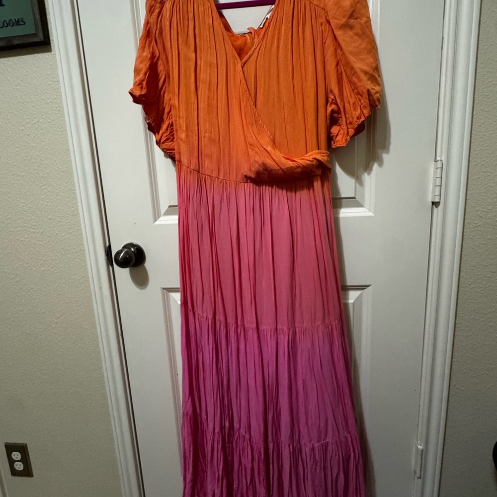 Ivy City Co Orange and Pink Ruched Maxi Dress